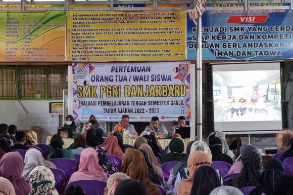 Pertemuan Orang Tua/Wali Murid & Evaluasi Pembelajaran Tengah Semester Ganjil