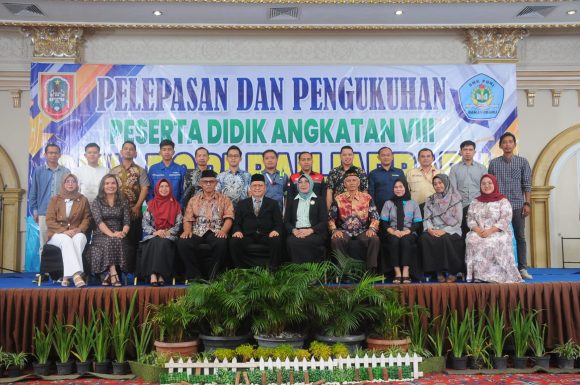 PENGUKUHAN ANGKATAN 8 SMK PGRI BANJARBARU