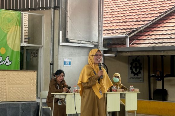 Sosialisasi KIE Bahaya Merokok dan Kawasan Tanpa Rokok: Upaya Dinas Kesehatan Kota Banjarbaru dalam Membentuk Generasi Muda yang Sehat dan Bertanggung Jawab